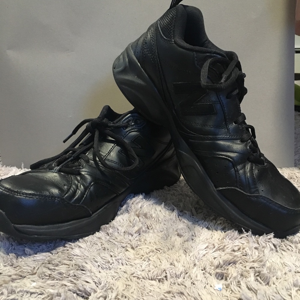 Women’s Size 10 New Balance Non-Slips
